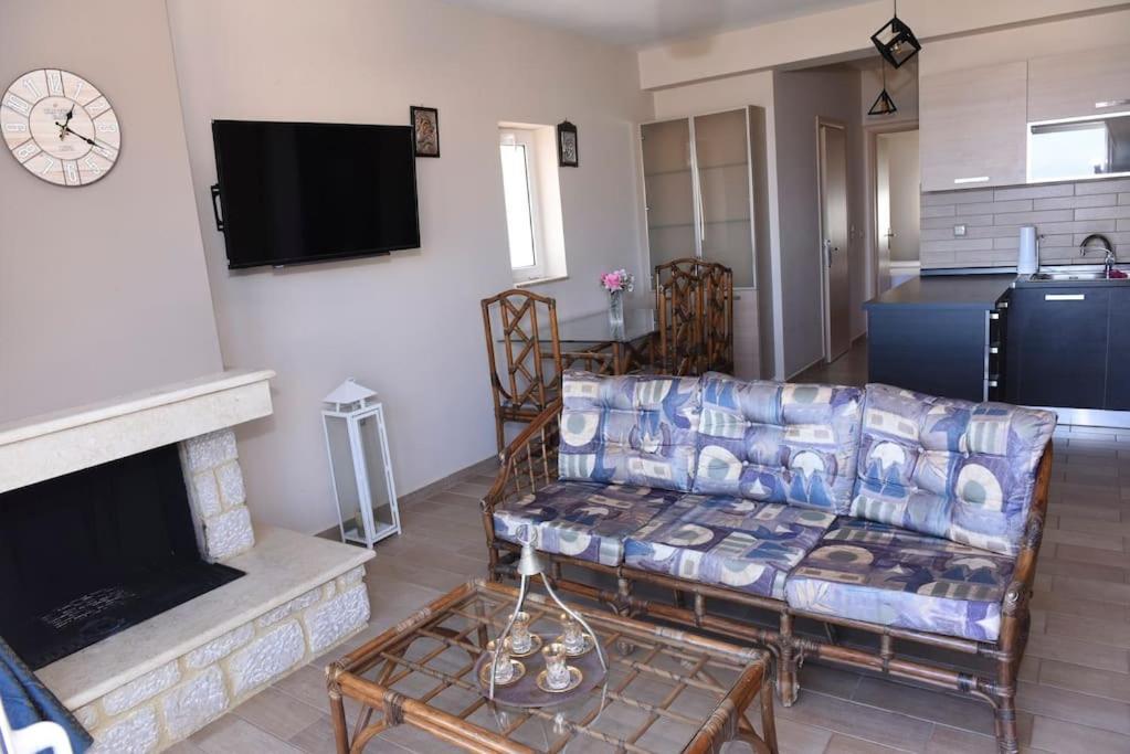Katerina Luxury Suites Лакония Экстерьер фото